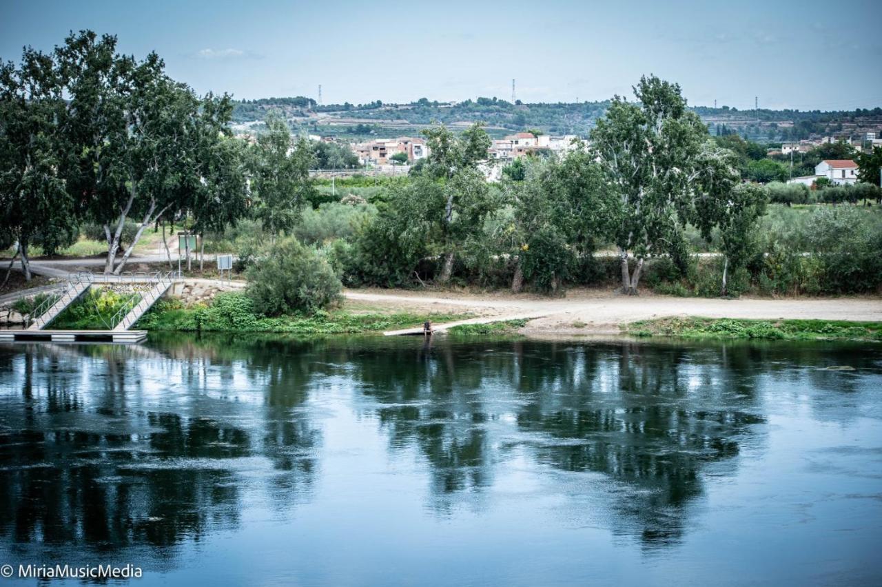 River Ebro Apartments Mora d'Ebre Exterior foto